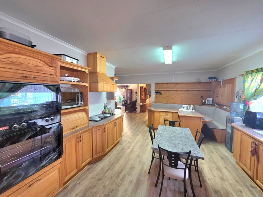 4 Bedroom Property for Sale in La Provance Free State